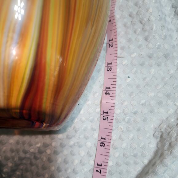 HANDBLOWN 16" ART GLASS SWIRL VASE - Picture 6 of 7